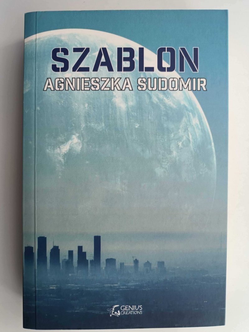 SZABLON - Agnieszka Sudomir