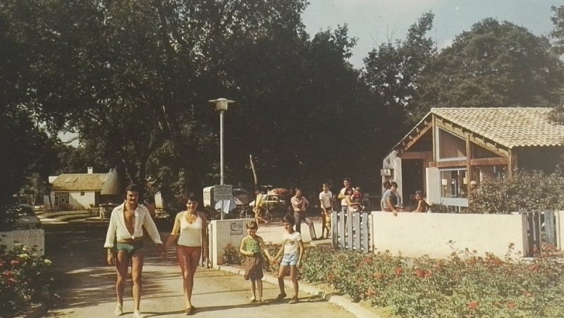 PONT-L'ABBE-D'ARNOULT