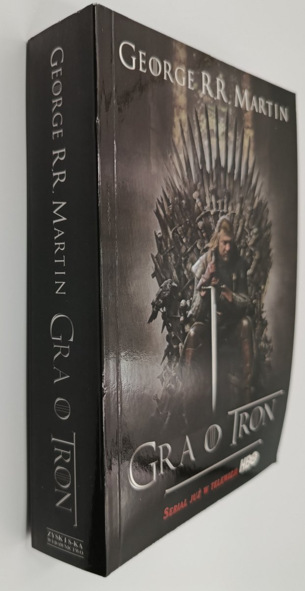 GRA O TRON - George R. R. Martin