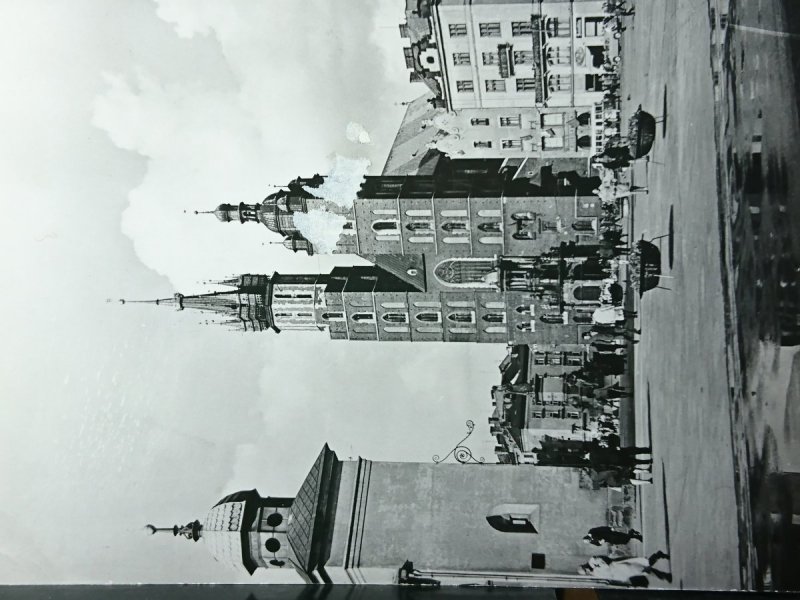 KRAKÓW - FRAGMENT RYNKU