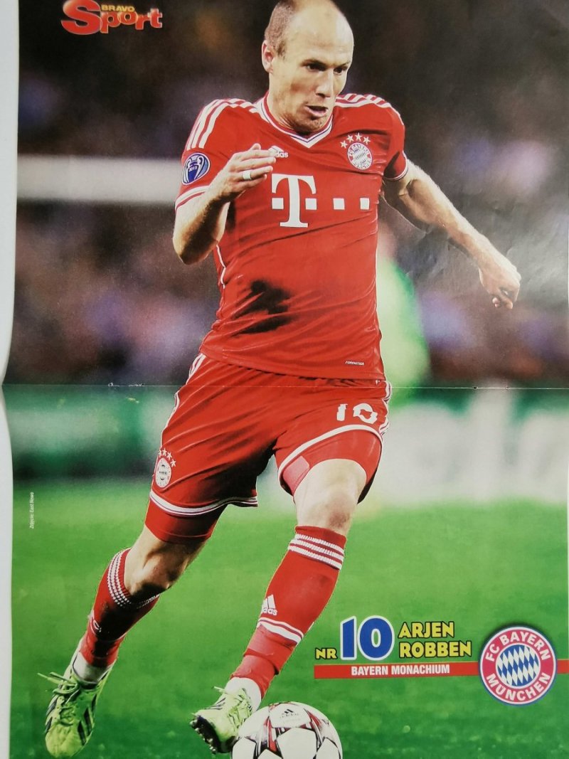 BRAVO SPORT PLAKAT. ARJSEN ROBBEN (BAYERN MONACHIUM) EDIN DŻEKO (MANCHESTER CITY)