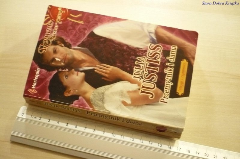 PRZEMYTNIK I DAMA - Julia Justiss (2011)