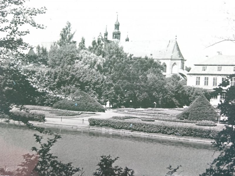 GDAŃSK-OLIWA. PARK W GŁĘBI... FOT. J. KORPAL