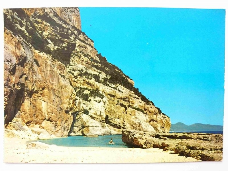 SARDEGNA – ITALY. CALA GONONE. SPIAGGIA CALA MARIOLU