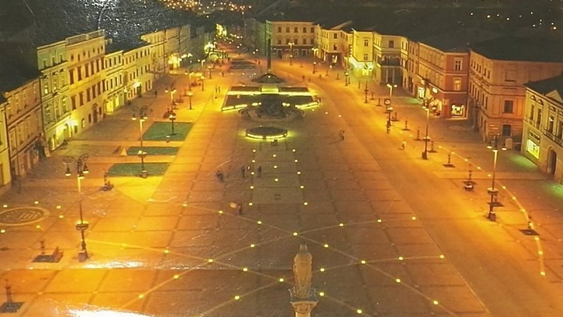 BANSKA BYSTRICA - NAMESTIE SNP