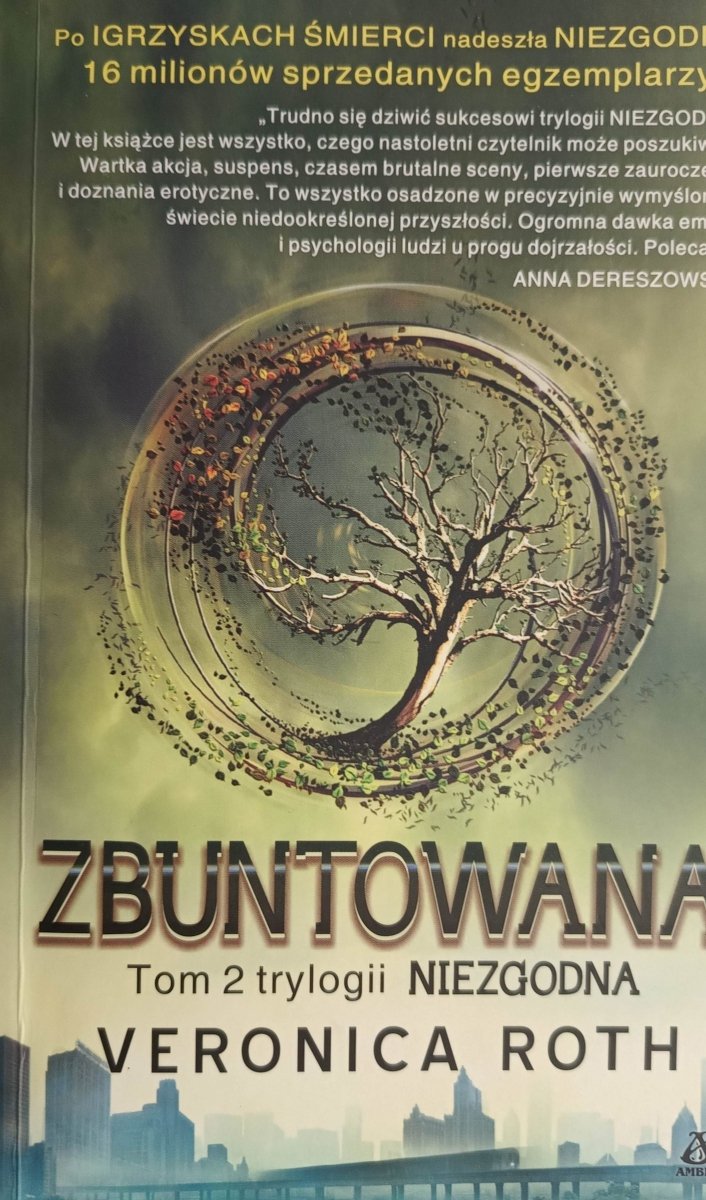 ZBUNTOWANA - Veronica Roth
