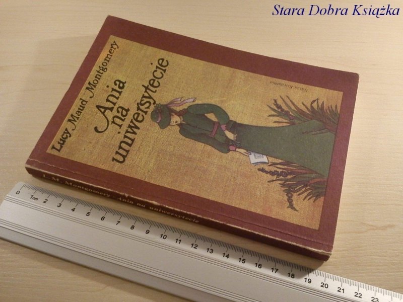 ANIA NA UNIWERSYTECIE - Lucy Maud Montgomery