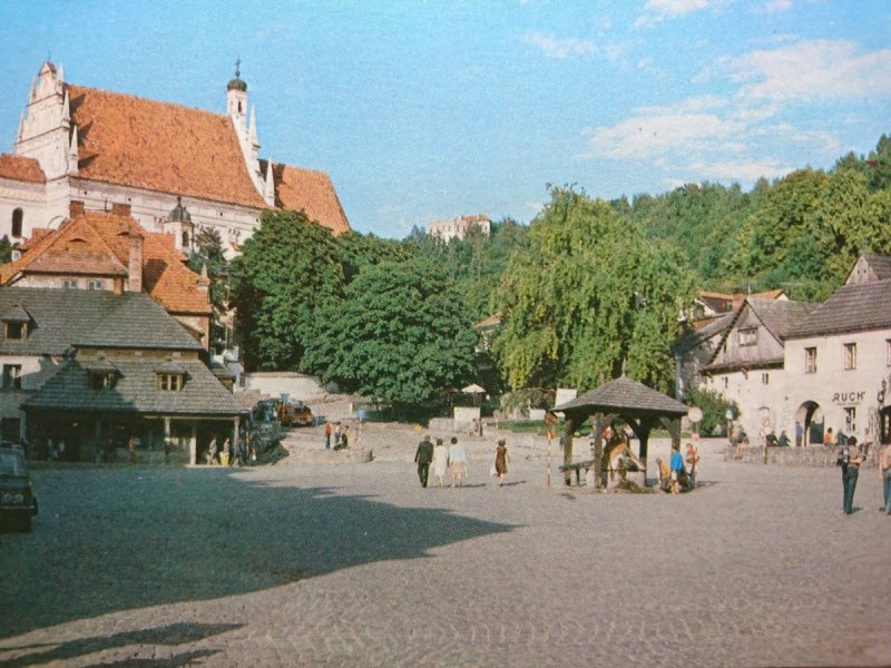 KAZIMIERZ DOLNY. RYNEK... FOT. J. ROMAN