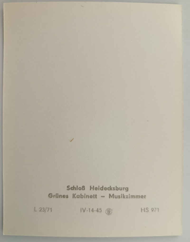 GRUNES KABINETT MUSIKZIMMER