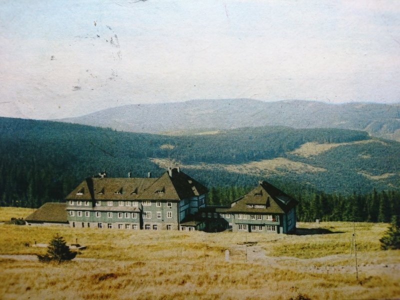 KARKONOSZE. SCHRONISKO PTTK FOT. A. STELMACH