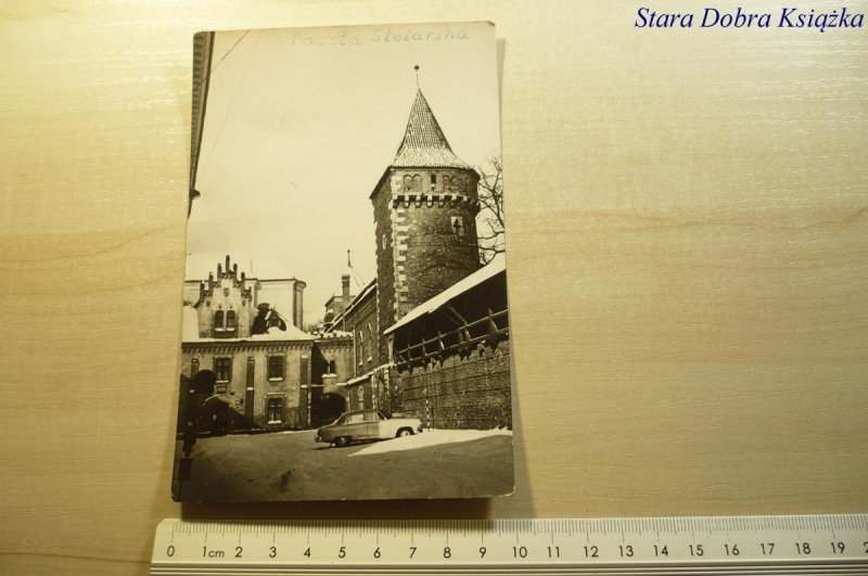 KRAKÓW. FRAGMENT MURÓW OBRONNYCH FOT. HERMANOWICZ