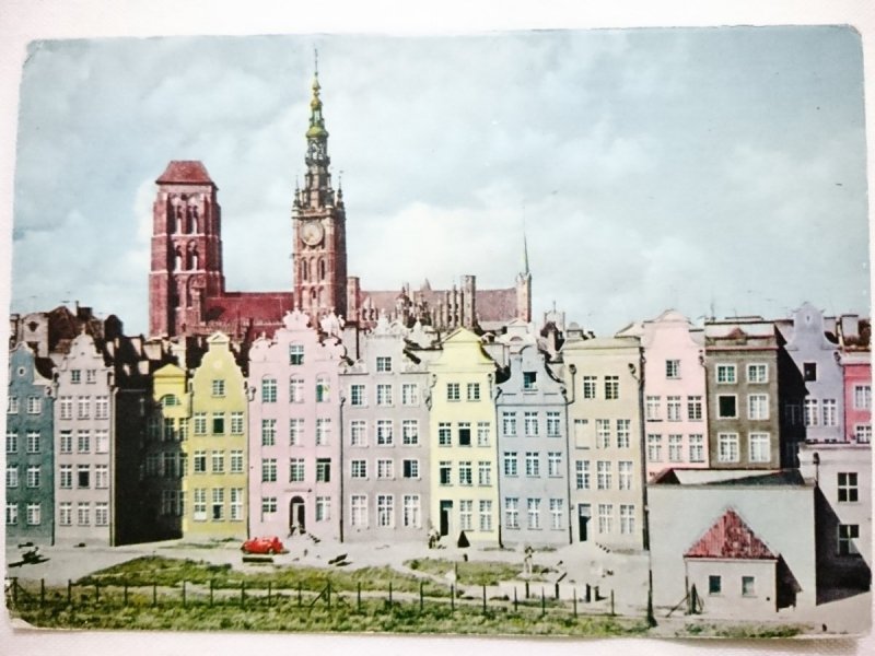 GDAŃSK. ULICA PODWALE PRZEDMIEJSKIE FOT. J. UKLEJEWSKI