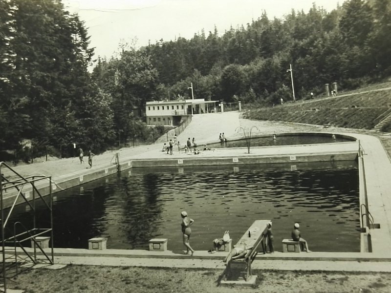 IWONICZ ZDRÓJ. PŁYWALNIA FOT. J. KORPAL