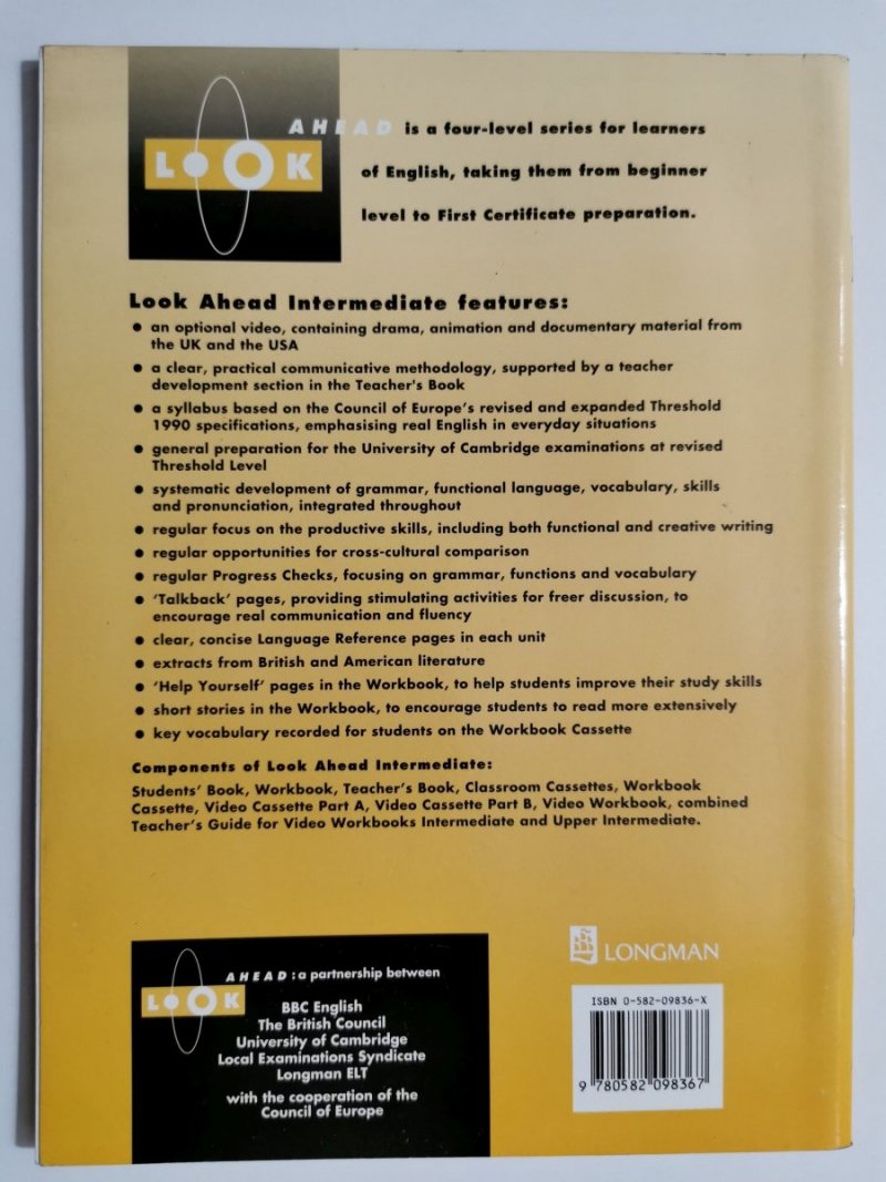 LOOK AHEAD INTERMEDIATE WORKBOOK - Andy Hopkins 1997
