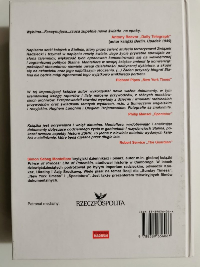 STALIN. DWÓR CZERWONEGO CARA - Simon Sebag Montefiore 