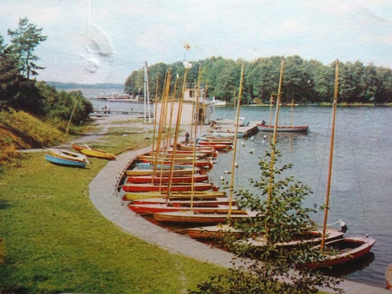 GIŻYCKO. PRZYSTAŃ JACHTOWA... FOT. K. JABŁOŃSKI