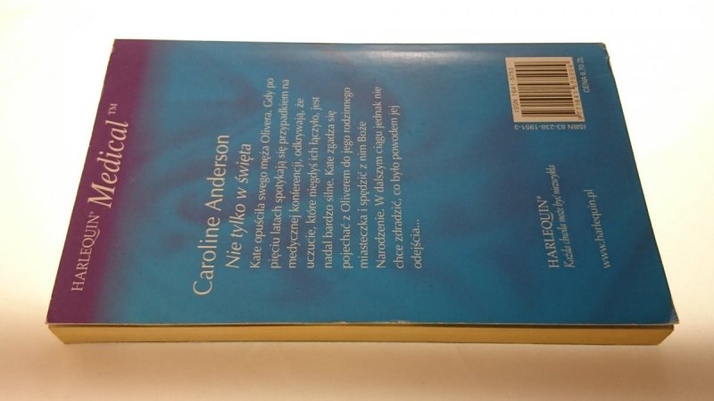 NIE TYLKO W ŚWIĘTA - Caroline Anderson 2004