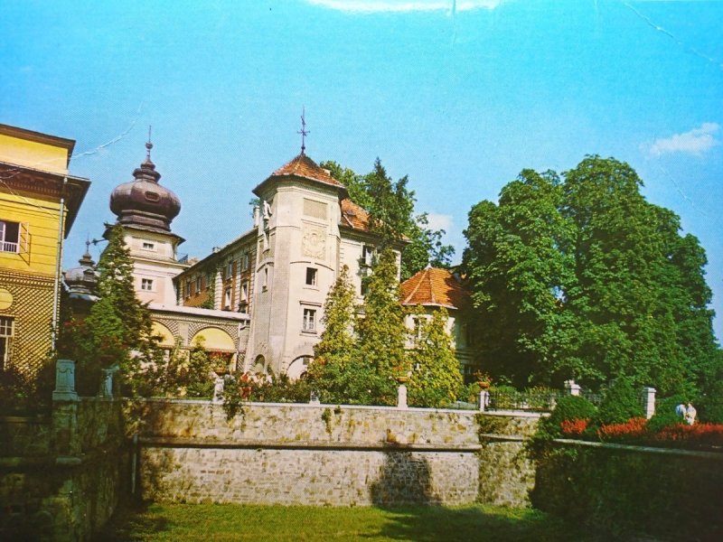 ŁAŃCUT. MUZEUM - ZAMEK Z XVII WIEKU FOT JABŁOŃSKI