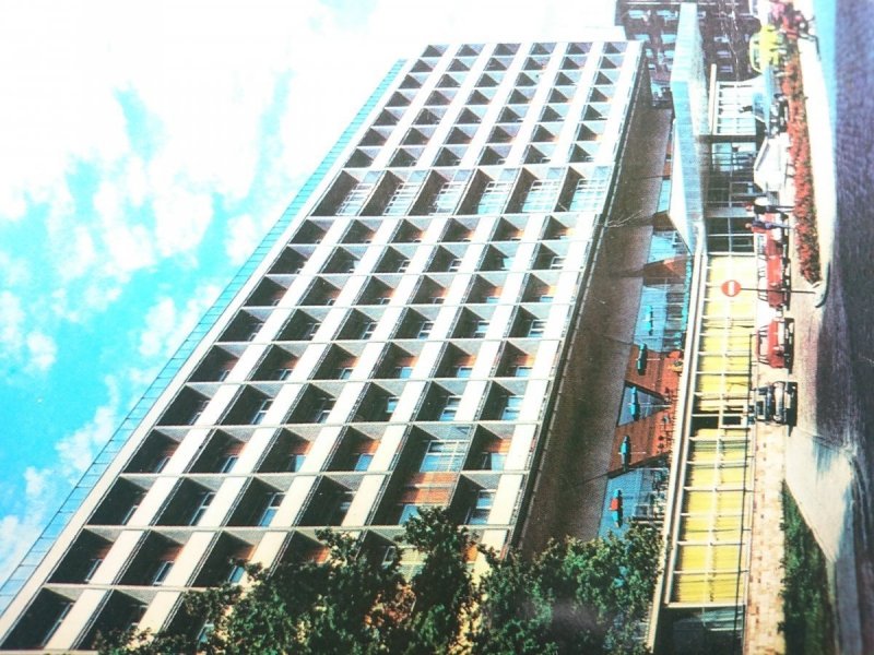 KOŁOBRZEG. HOTEL 'SKANPOL' FOT. K. KAMIŃSKI