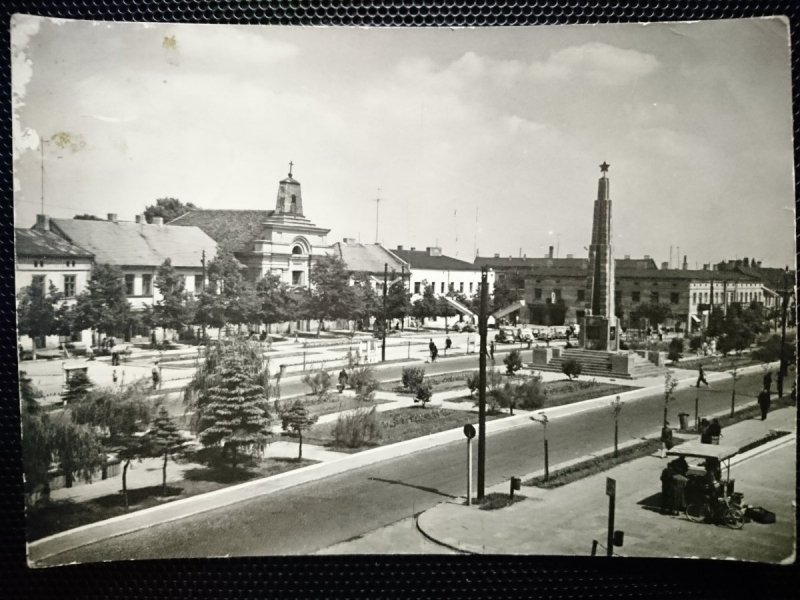 TOMASZÓW MAZOWIECKI. PLAC TADEUSZA KOŚCIUSZKI FOT. KORPAL