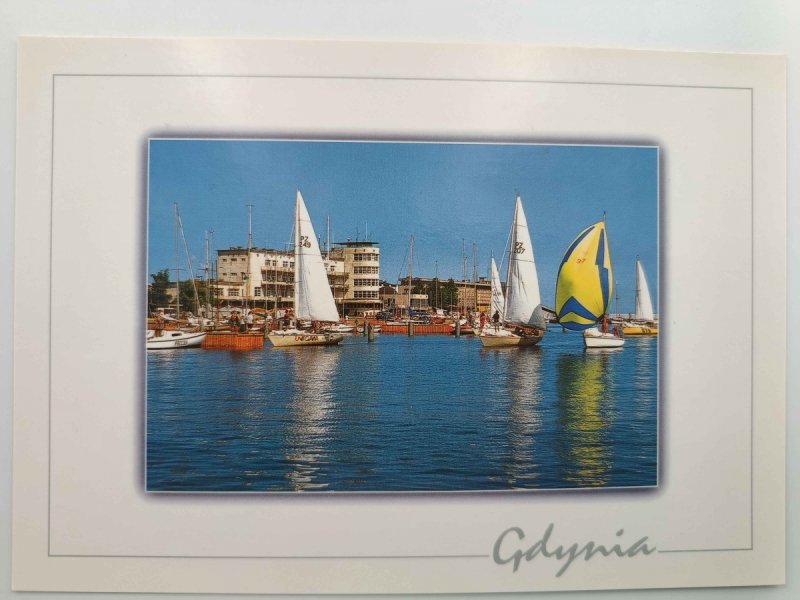 GDYNIA ŁÓDKI BIAŁA RAMA