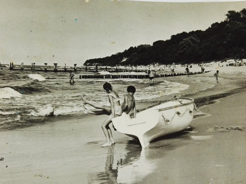 REWAL. NA PLAŻY FOT. W. CHROMIŃSKI