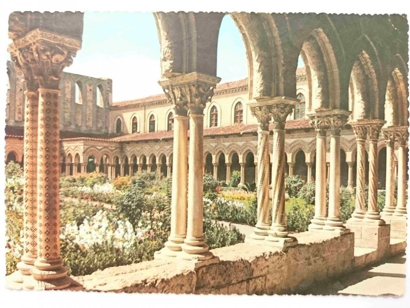 MONREALE. INTERNO DEL CHIOSTRO