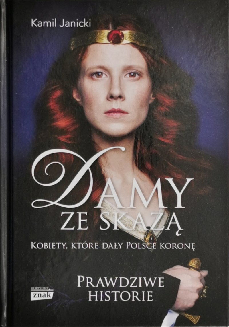 DAMY ZE SKAZĄ - Kamil Janicki
