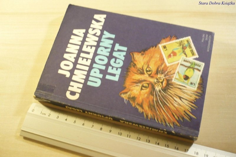 UPIORNY LEGAT - Joanna Chmielewska 1989