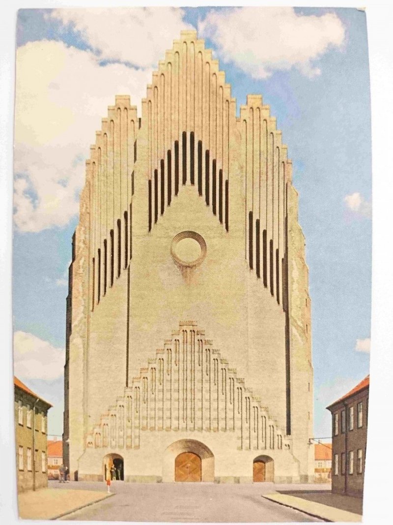 KOBENHAVN. GRUNDTVIGSKIRKEN