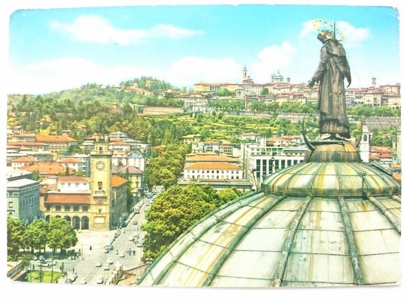 BERGAMO CENTRO. VISTA DELLE CINQUECENTESCHE MURA VENETE