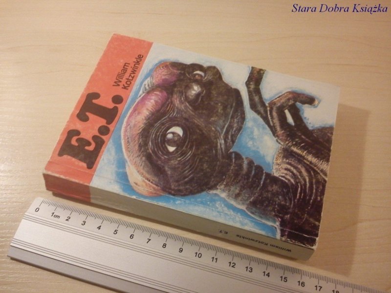 E. T. - William Kotzwinkle