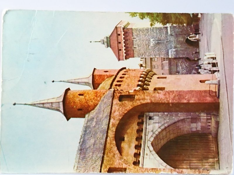 KRAKÓW. BARBAKAN XV w. BRAMA FLORIAŃSKA