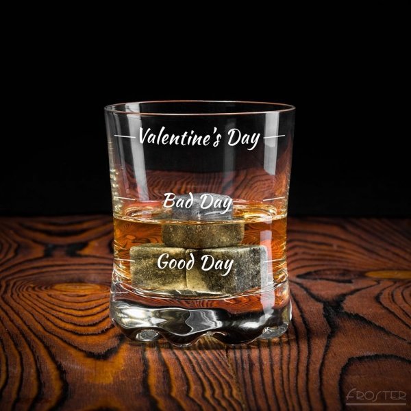 Walentynkowa szklanka do whisky