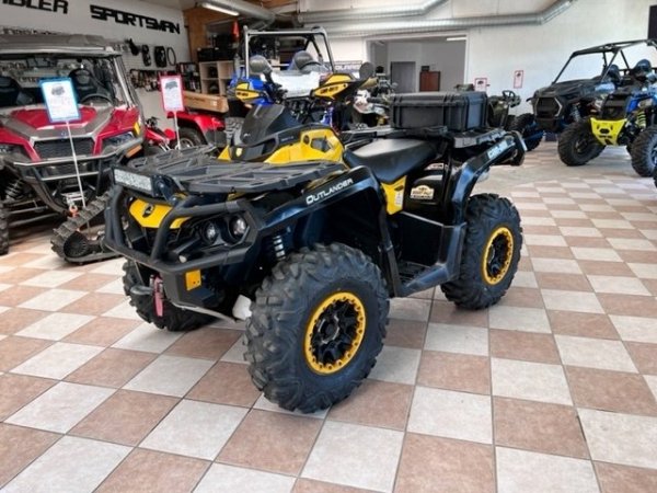 Bombardier Can-Am Outlander 800 XTP 2012