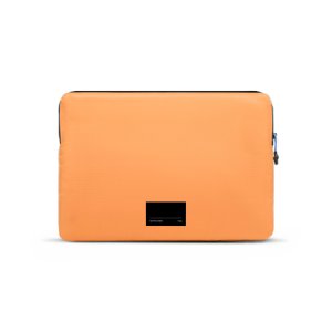 Native Union Ultralight Sleeve - etui ochronne do Macbook 15 (apricot crush)