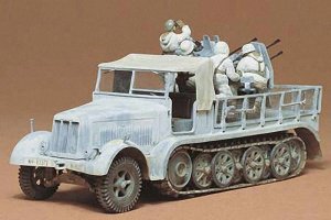 Tamiya German 8T Half Tr ack Sdkfz 7/1