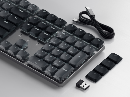 Satechi SM3 Slim Mechanical Backlit Bluetooth Keyboard - bezprzewodowa klawiatura mechaniczna z układem numerycznym (dark)