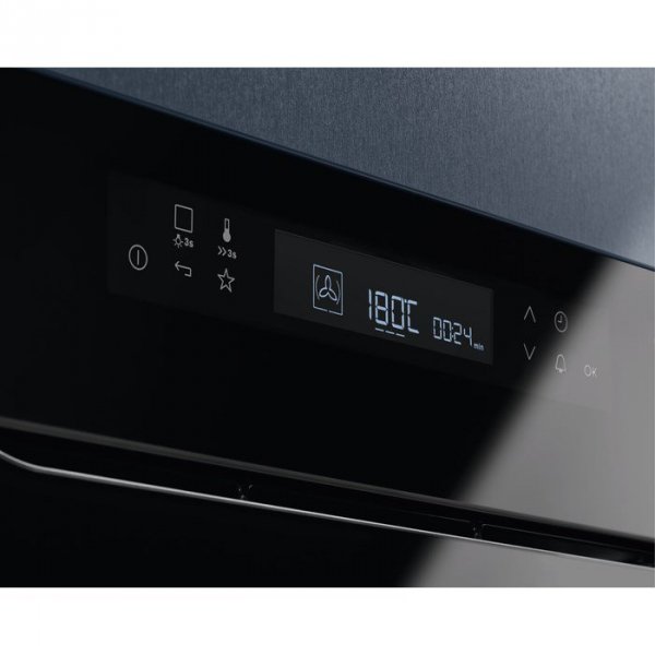 Piekarnik ELECTROLUX EOE7P31Z czarny czyszczenie pyroliza