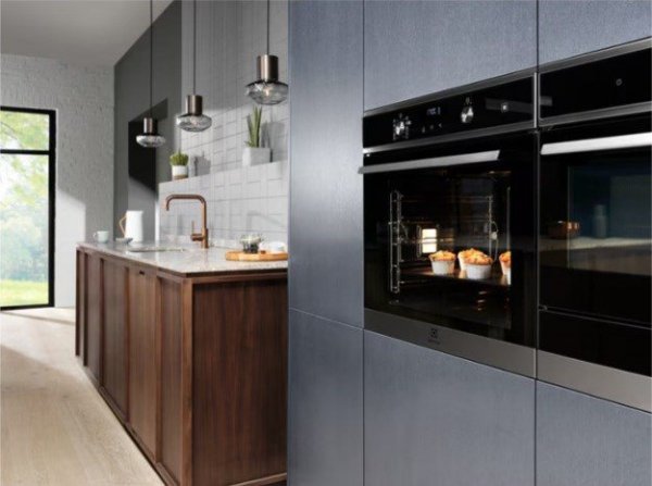Piekarnik ELECTROLUX LOD6F77WZ