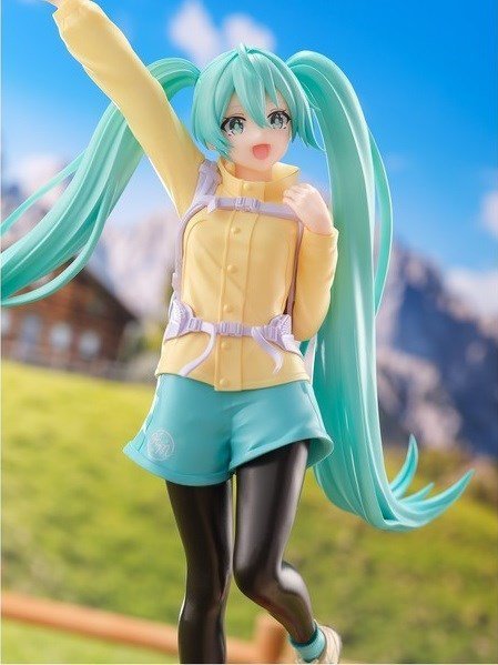 BANPRESTO HATSUNE MIKU HOLIDAY MEMORIES - MOUNTAIN CLIMBING