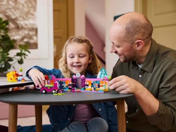 LEGO Gabby’S Dollhouse 10797 Sala balowa Gabi
