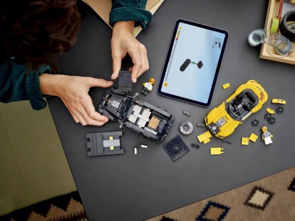 LEGO Speed Champions 76924 Mercedes-AMG G 63 i Mercedes-AMG SL 63