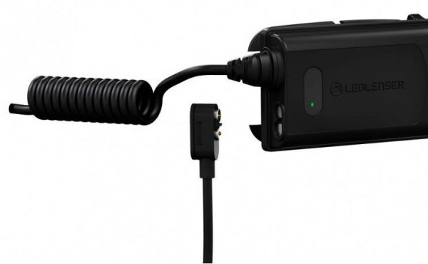 Latarka Ledlenser H5R Core