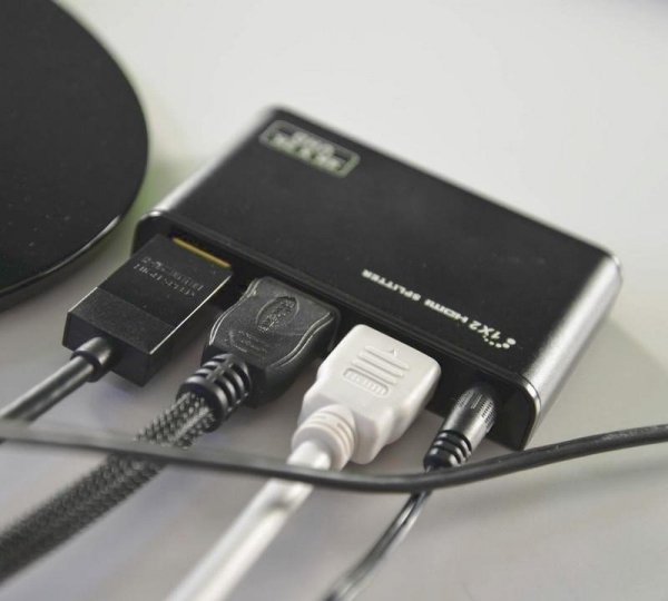 TECHLY SPLITTER AV HDMI 2.0 1/2 ULTRA HD 4KX2K 3D IDATA HDMI2-4K2