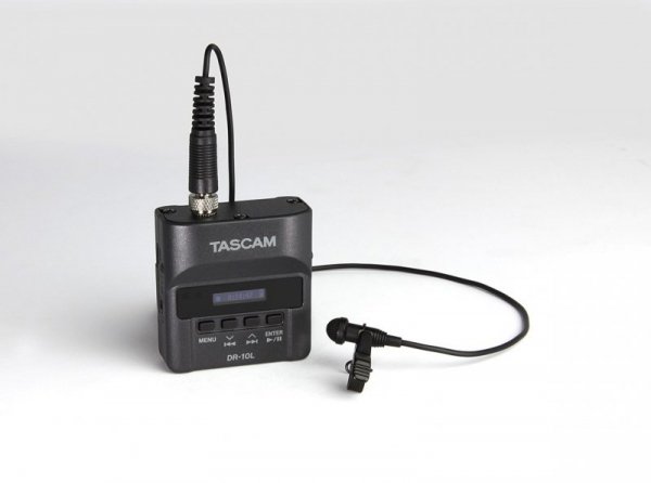 Tascam DR-10L - Cyfrowy rejestrator Tascam typu &quot;body-pack&quot; z mikrofonem lavalier (biały)
