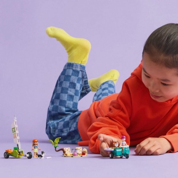 LEGO Klocki Friends 42641 Przygoda z surfującymi psami i skuterem
