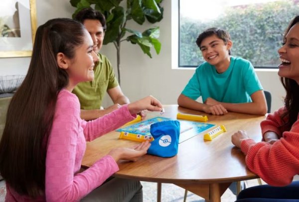 Mattel Gra Scrabble Pokemon