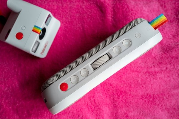 Polaroid P2 - głośnik bezprzewodowy 20W (red/white)