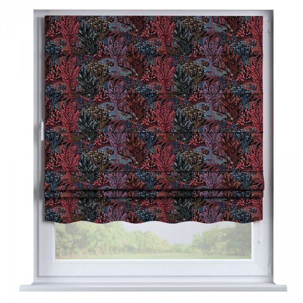 Roleta rzymska z falbaną klasyczną zamontowana bezinwazyjnie